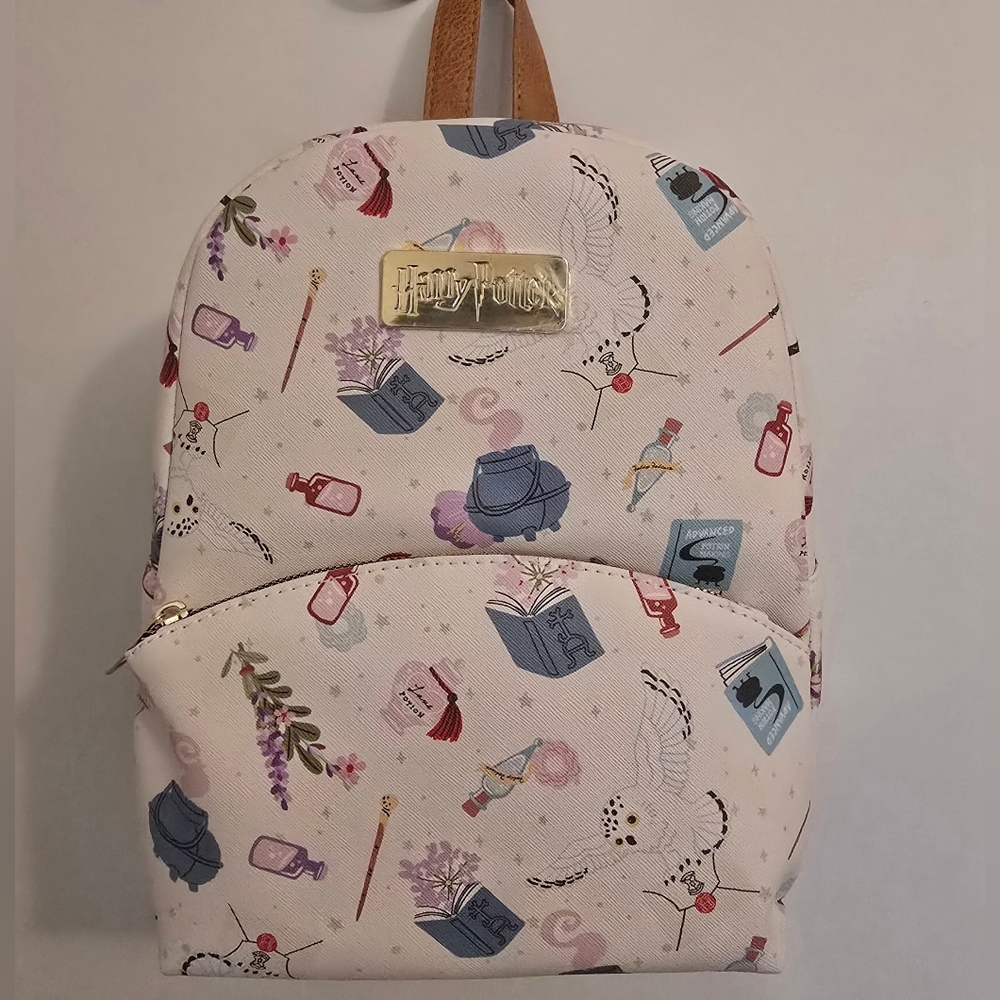 Warner Bros. Kids Backpack - Cream and Multicolor